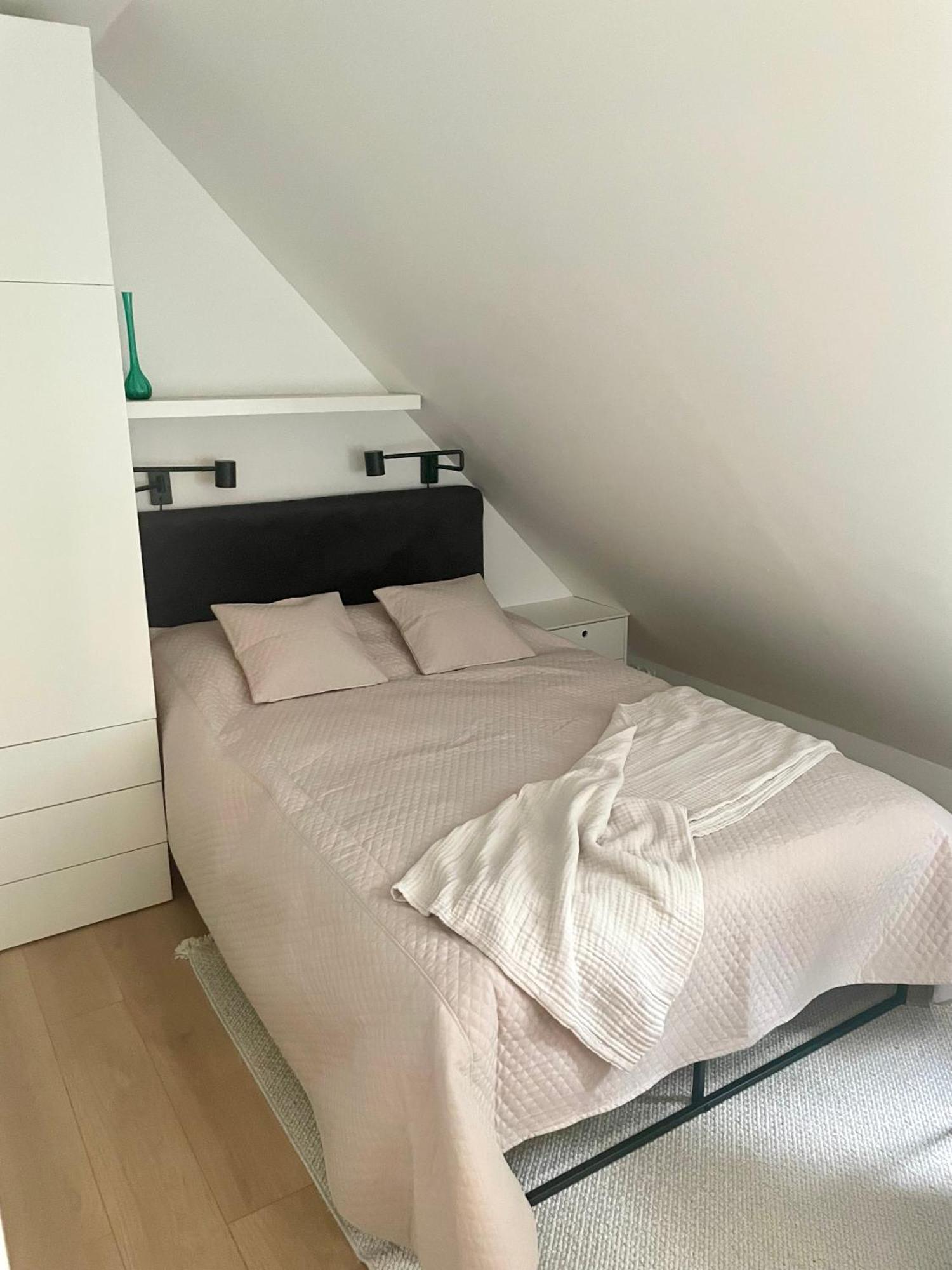 Szmaragdowa Sowa Apartment Walbrzych Ngoại thất bức ảnh