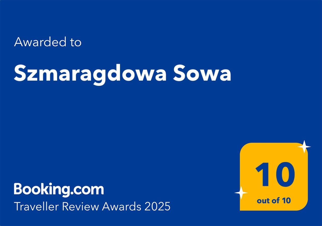 Szmaragdowa Sowa Apartment Walbrzych Ngoại thất bức ảnh